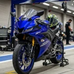 Yamaha R15 V4: 65kmpl Mileage, 140km/h Top Speed & Premium Look